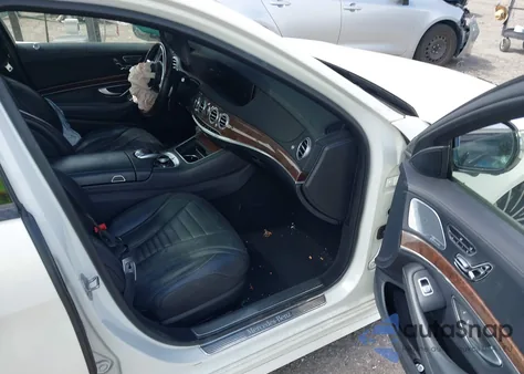 2019 Mercedes-Benz S 560 z USA, uszkodzony, nr VIN WDDUG8DB4KA451393